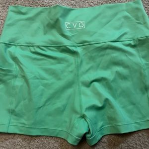 New!! CVG shorts size L